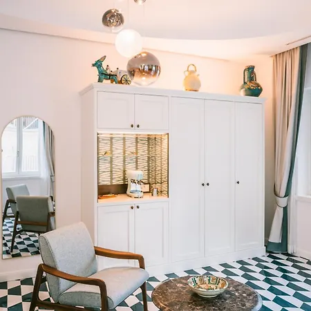 Гостьовий будинок Residenza Dea 3*